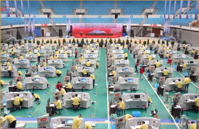 2017年全國職業院校技能大賽中職組“智聯友道杯”通信與控制系統（高鐵）集成與維護賽項競賽現場